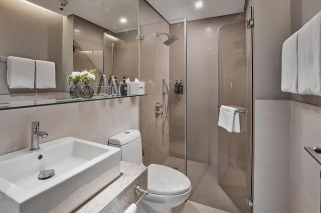 Fort Suite، F1 Hotel Manila BGC 3/4