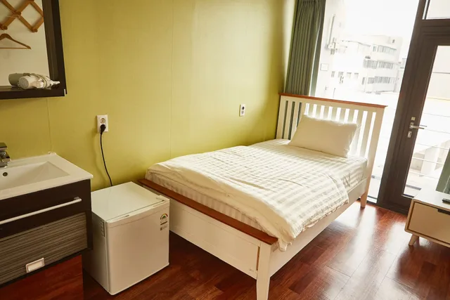 غرفة بزنس مفردة بسرير فردي، Gwangju Guest House 145 - Hostel 8/8