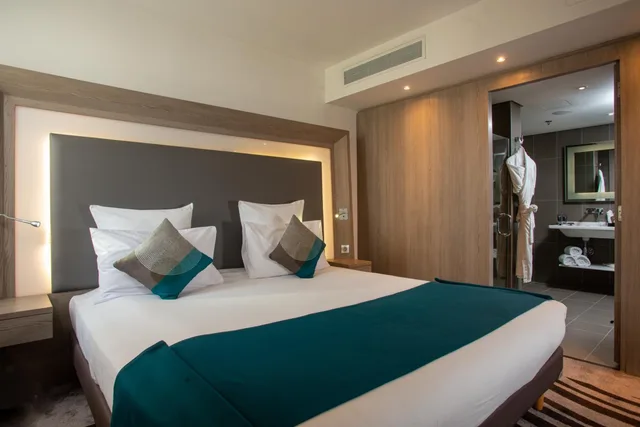 Superior, Suite, Double Bed, Novotel Cairo Airport 5/10