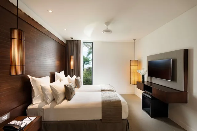 Central, Resort, Guest Room, King Bed, Smoking، Hilton Fiji Beach Resort And Spa 1/4