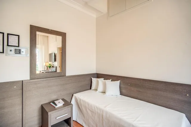 غرفة قياسية بسرير مزدوج أو سريرين منفصلين، Hotel Mirti 1/10