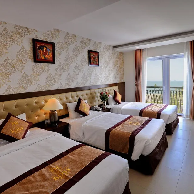 غرفة تنفيذية ثلاثية بشرفة، BOSS HOTEL NHA TRANG 3/10