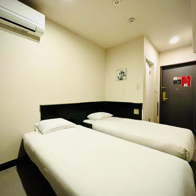 Room, Twin Beds, Arashi Hotel Namba 2/10