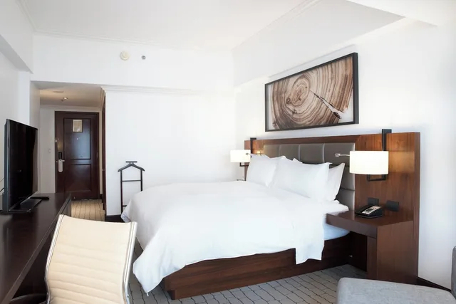 جناح جونيور بسرير كينج مع دخول صالة النادي في طابق مرتفع، INTERCONTINENTAL REAL GUATEMALA 10/10
