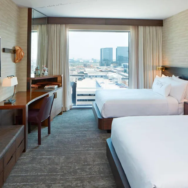 Room, 2 Queen Beds, Concierge Level، RENAISSANCE DALLAS AT PLANO LEGACY WEST HOTEL 1/10