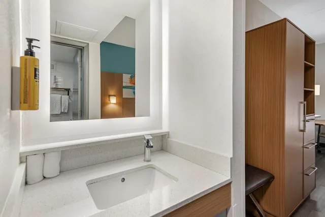 غرفة قياسية بسرير كينج، Best Western Plus Executive Hotel 10/10