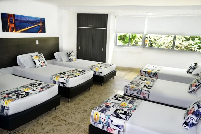 غرفة رباعية بغرفة نوم واحدة، Hotel Palmas Del Estadio 10/10