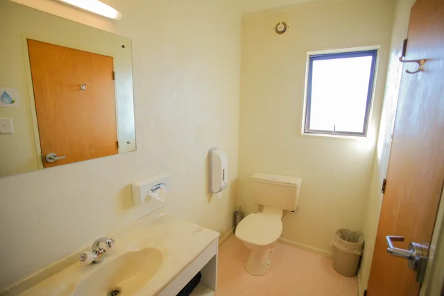 غرفة كلاسيكية بسرير كينج بمطبخ صغير، Abbots Hamilton - Hotel And Conference Centre 5/5