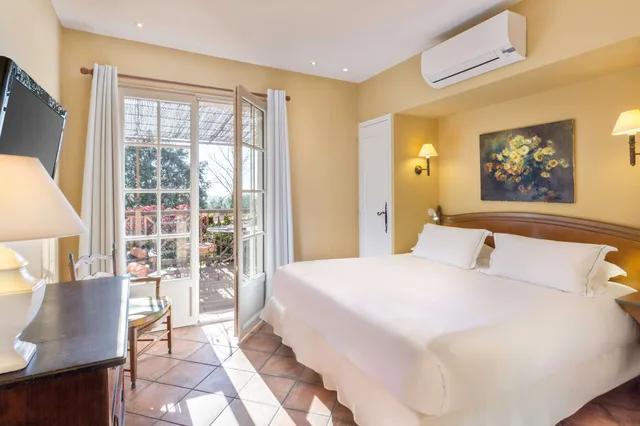 غرفة كومفورت بسرير كينج بشرفة بإطلالة، La Bastide du Calalou Hotel Spa, BW Premier Collection 3/10