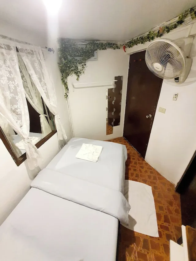 غرفة أساسية مفردة بسرير فردي بحمام مشترك، Hostel 16 5/7