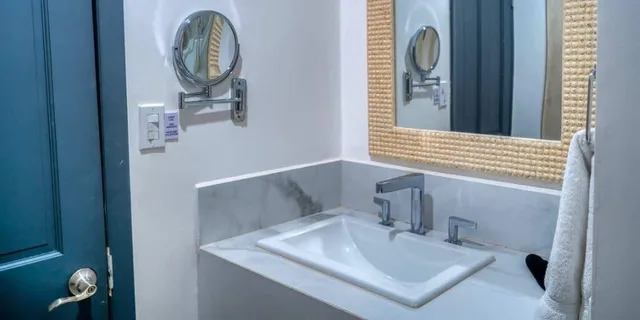Deluxe, Multiple Beds, Partial Ocean View, Balcony، Playa Bonita Resort 5/5