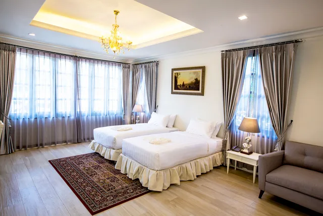 جناح جونيور، Merchant Villa 1/1