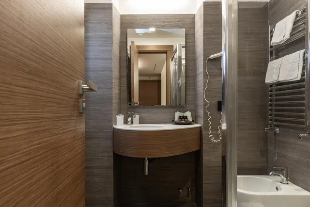 غرفة مفردة، Trevi Hotel 7/8