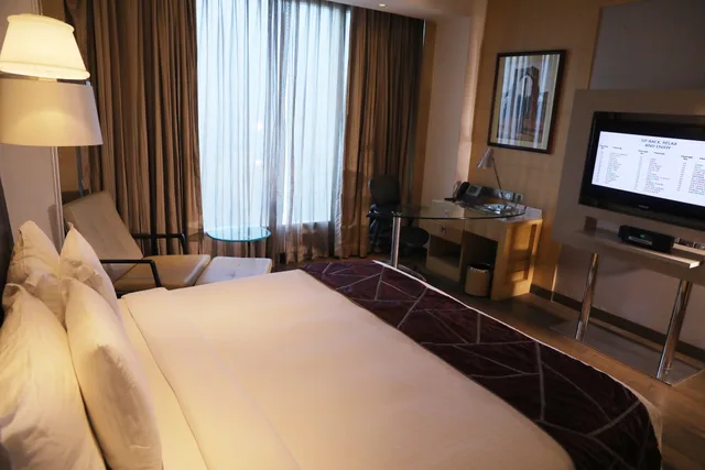 جناح بسرير مزدوج بغرفة نوم واحدة، CROWNE PLAZA GREATER NOIDA 4/8