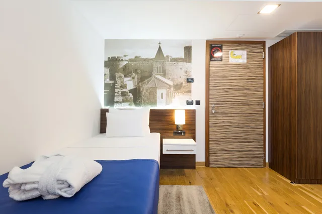 غرفة مفردة بسرير مزدوج، Abba Hotel 1/4