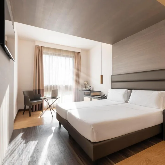 غرفة كلاسيكية بسرير مزدوج أو سريرين منفصلين، Warmthotel 5/10