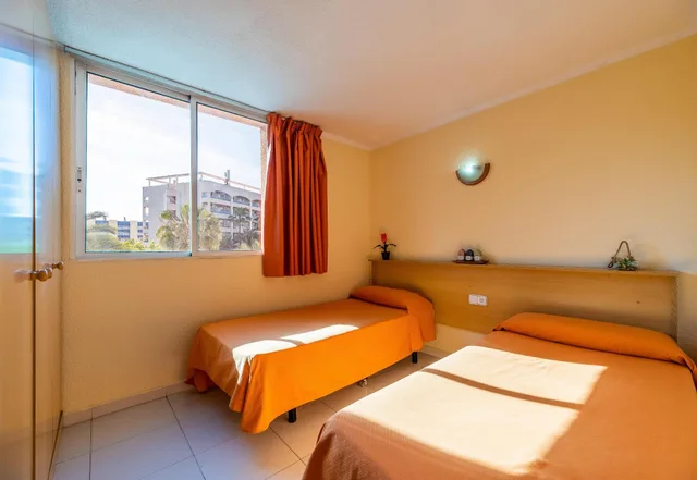 غرفة بـ3 غرف نوم، Rentalmar Los Peces Apartments 1/5