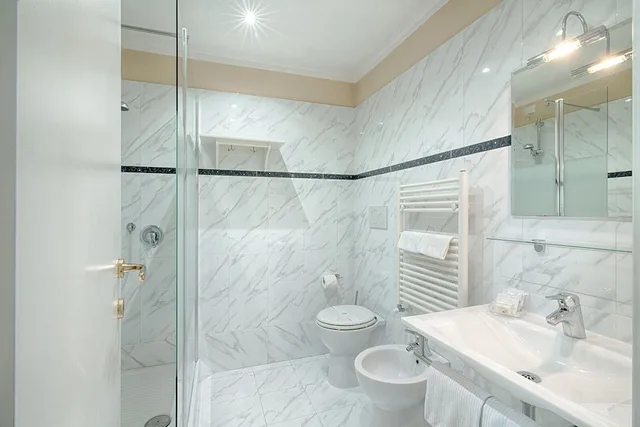 غرفة قياسية بإطلالة على البحر، B&B Home Grifondoro 2/2
