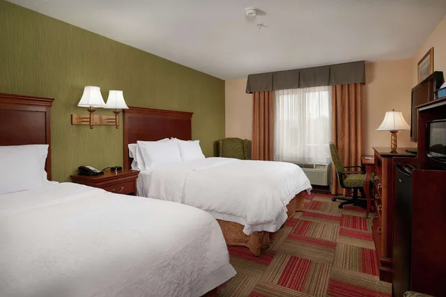 غرفة بسريرين كوين لذوي الإعاقة، Hampton Inn And Suites Roswell 1/3
