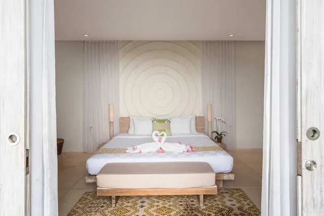 Pool, Deluxe, King Bed, Mountain View, Balcony, Svarga Resort 2/4
