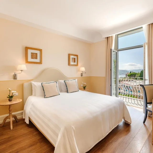 Prestige, Side Sea View، Grand Hotel Bristol Resort and Spa 2/8