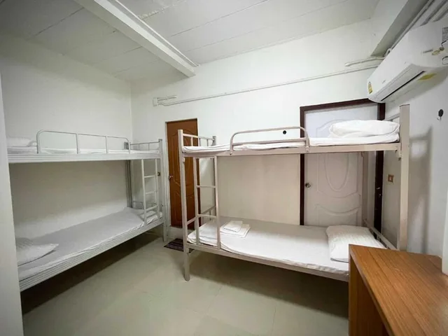 غرفة سوبيريور بسريرين منفصلين، OYO 75577 Palace Hostel 3/3