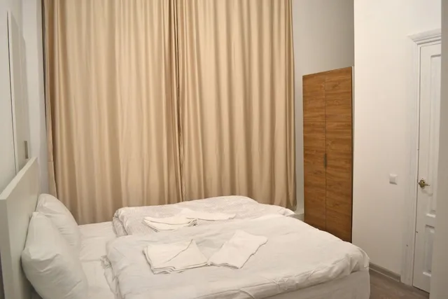 غرفة قياسية بسريرين منفصلين، Rustaveli 36 6/10