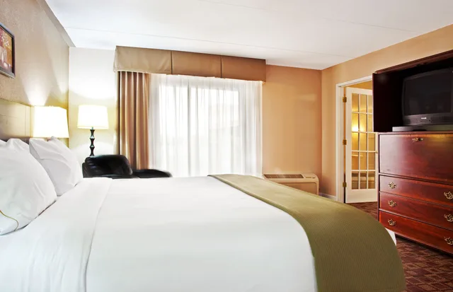 جناح بسريرين مزدوجين، Holiday Inn Express Rolling Mdws Schaumburg Area 3/5