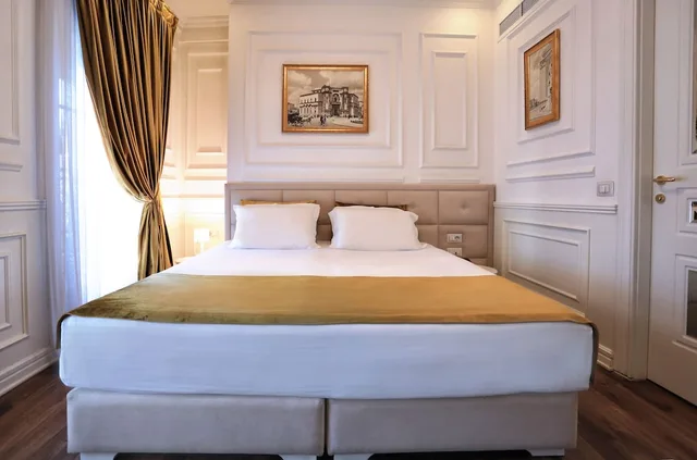 غرفة فاخرة بسرير كينج، ELER HOTEL 7/10