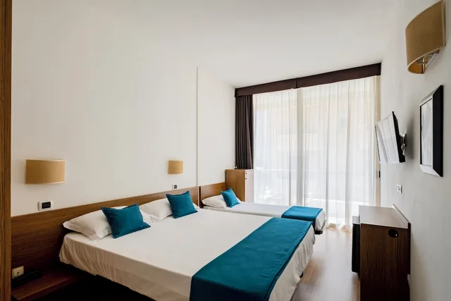 غرفة ثلاثية بثلاثة أسرّة، Hotel Cristallo Rimini 5/7