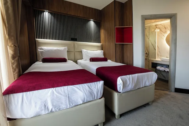 غرفة سوبيريور بسريرين منفصلين بإطلالة على المتنزه بشرفة، VIEW INN BOUTIQUE HOTEL 8/10