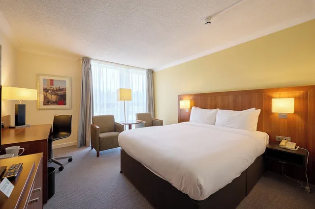 غرفة قياسية بسرير كينج، Holiday Inn Newcastle Gosforth Park By IHG 7/10