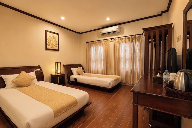 غرفة ديلوكس بسريرين منفصلين، Luang Prabang Legend Hotel 2/10