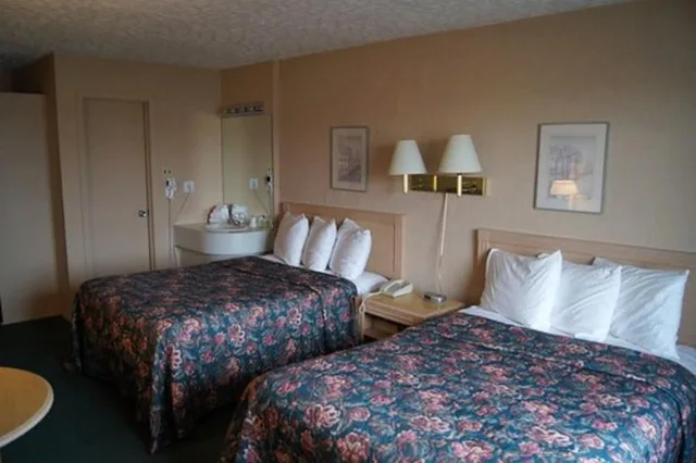 غرفة قياسية بسريرين مزدوجين، Hotel L'Express 4/7