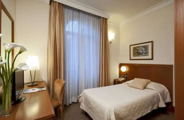 غرفة كلاسيكية مفردة، Ponte Sisto Hotel 2/2