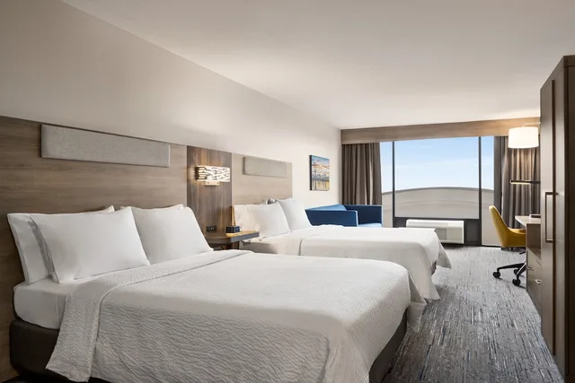 Suite, 2 Queen Beds, Holiday Inn Express & Suites East Greenbush(Albany-Skyline) 2/4