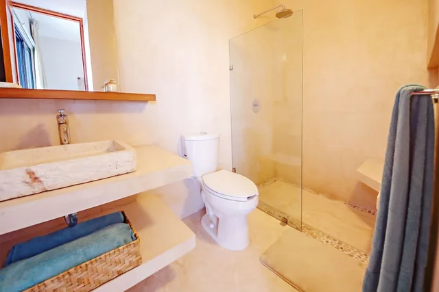 جناح جونيور بسرير كينج وسرير بطابقين بإطلالة على المدينة بغرفة نوم واحدة بمطبخ، Casa Astral Holbox Boutique and Apartments 10/10