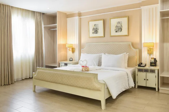 جناح بسرير كينج بغرفة نوم واحدة بمنطقة جلوس، Golden Prince Hotel And Suites 1/1