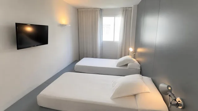 جناح بغرفتي نوم، Prinsotel Alba 5/10