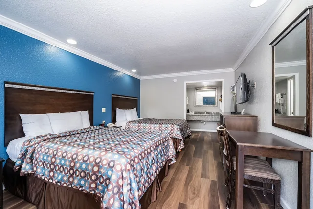 غرفة بسريرين مزدوجين، Gator Town Inn 1/5