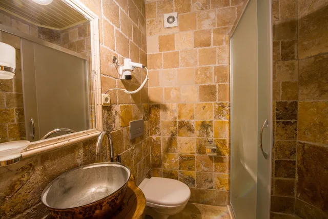 غرفة عائلية بسرير كينج وسريرين منفصلين، Garden Inn Cappadocia 6/7