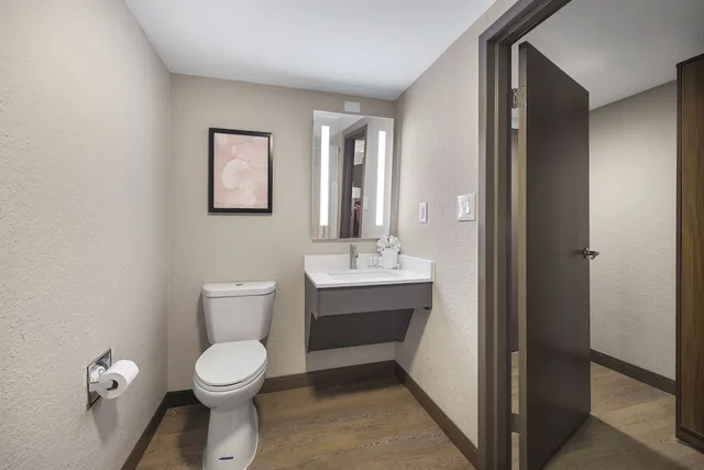 Suite, King Bed, Accessible, Hawthorn Extended Stay by Wyndham Nashville Airport/Opryland 7/7