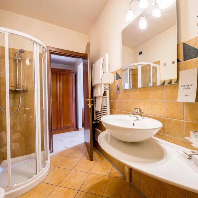غرفة ثلاثية، Best Western Plus Hotel Le Rondini 8/10