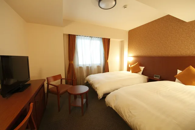 Moderate, Twin Beds, Unit Bath، Dormy Inn Premium Wakayama 2/5