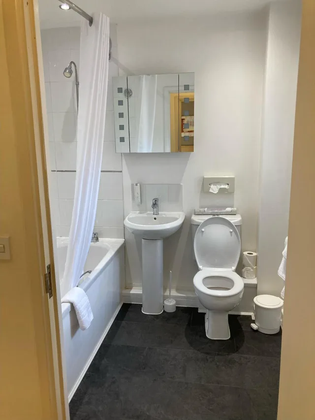 2 Bedrooms, Apartment, Dashwood Apartments 3/3
