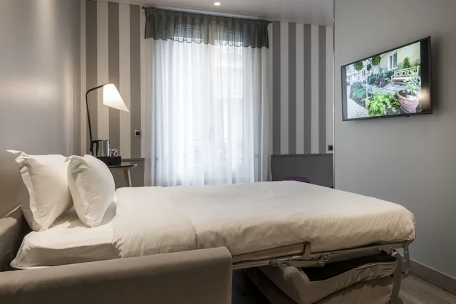 Junior Suite, Queen Bed, Sofa, Hotel Magellan 6/10