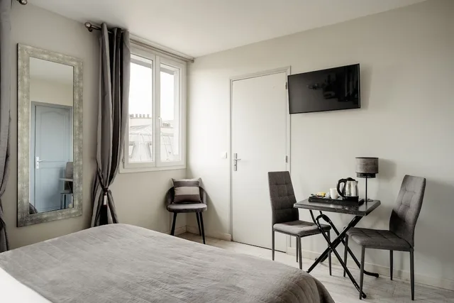 Parisian, Queen Bed، HOTEL D'ARGENSON 5/8