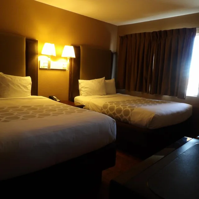 Suite, 2 Double Beds, Econo Lodge Inn & Suites Yuma 1/3