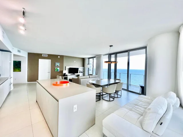 جناح سوبيريور بإطلالة على البحر، Lyfe Resort & Residences 8/10
