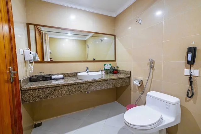 غرفة ديلوكس بسريرين منفصلين، Hoang Son Peace Hotel 7/10